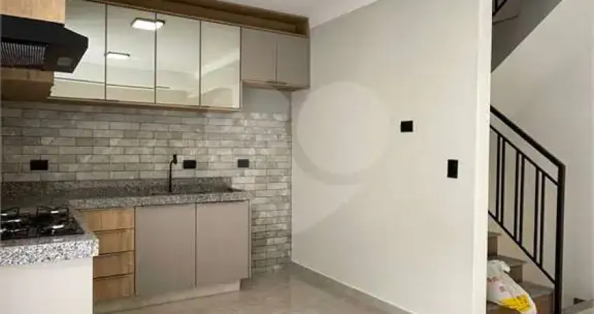 Sobrado à venda com 2 quartos, sendo 2 suítes,  em jardim bandeirantes, poços de caldas - mg