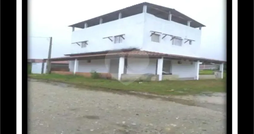 Sobrado comercial à venda com 2 quartos no centro, ilha comprida - sp