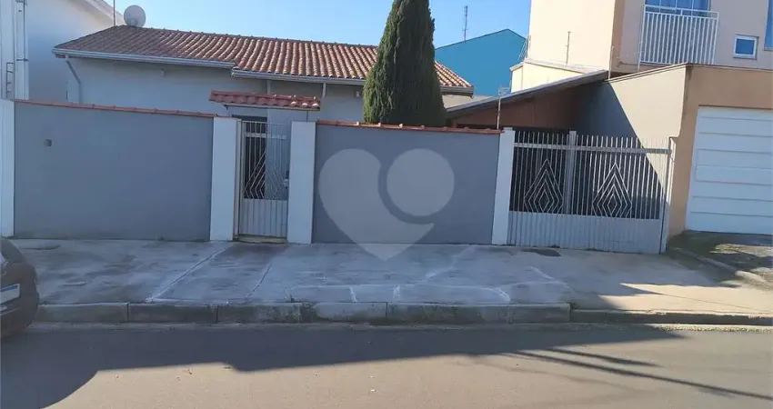 Casa à venda com 3 quartos, sendo 1 suíte, em jardim das acácias, poços de caldas - mg