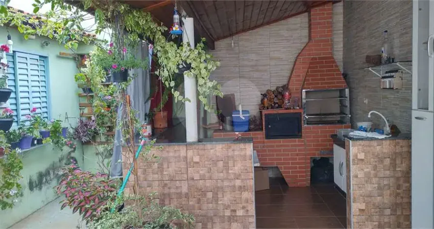 Casa à venda com 4 quartos, sendo 1 suíte,  em jardim maestro mourão, são joão da boa vista - sp