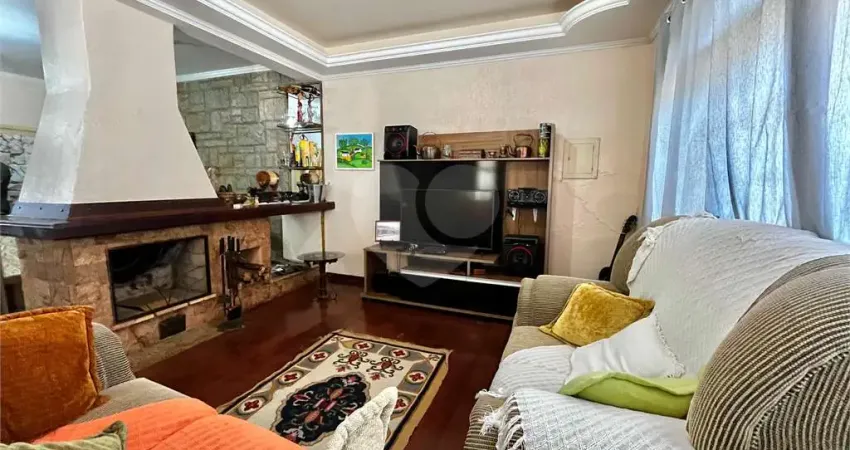 Casa à venda com 3 quartos, sendo 1 suíte,  em jardim novo mundo, poços de caldas - mg