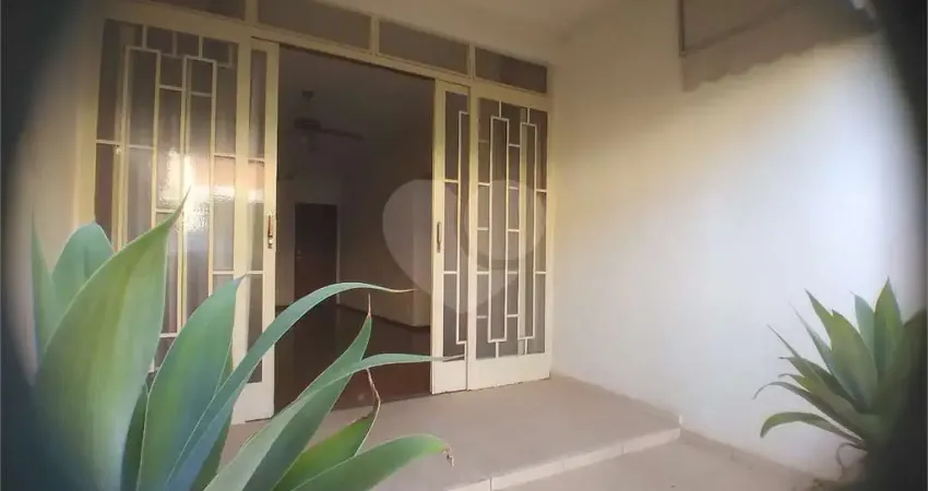 Apartamento à venda com 2 quartos no condomínio ed. antõnio b. lemos, são joão da boa vista - sp