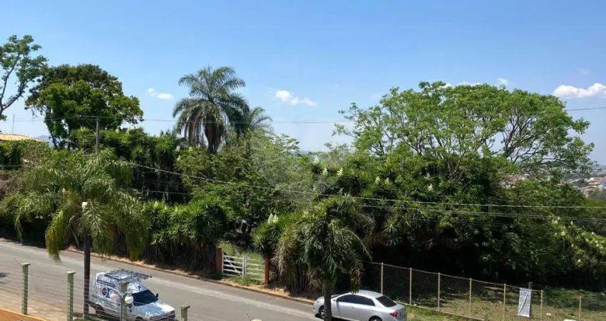 Apartamento à venda com 3 quartos, sendo 1 suíte,  no condomínio alto do prata, são joão da boa vista - sp