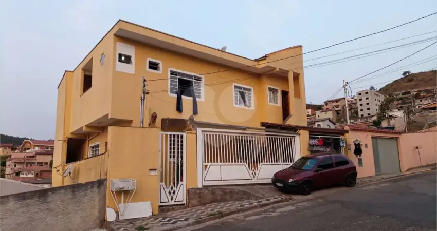 Casa à venda com 3 quartos, sendo 1 suíte, em dom bosco, poços de caldas - mg