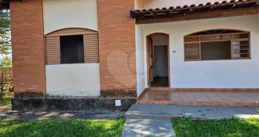 Casa à venda com 4 quartos, sendo 1 suíte,  em solário da mantiqueira, são joão da boa vista - sp
