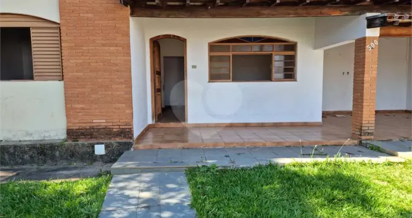 Casa à venda com 4 quartos, sendo 1 suíte, em solário da mantiqueira, são joão da boa vista - sp