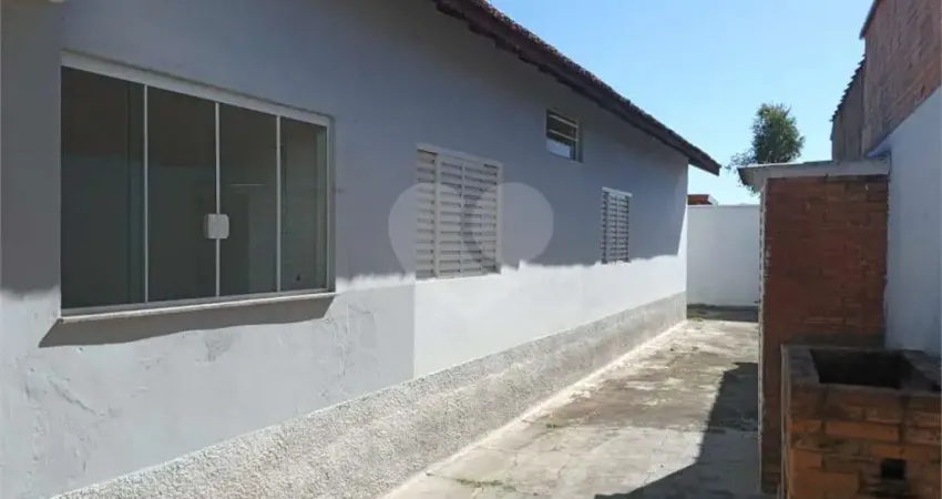 Casa à venda com 3 quartos em jardim nova são joão, são joão da boa vista - sp