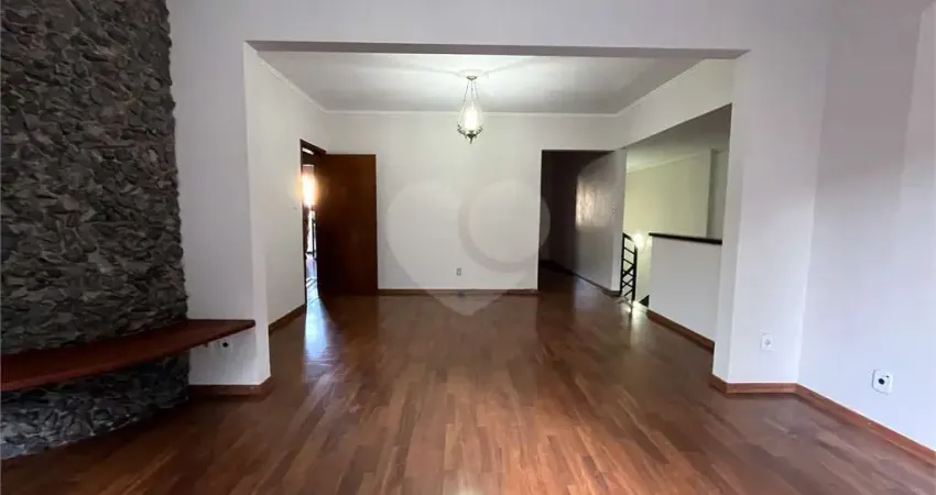 Casa à venda ou para alugar com 4 quartos, sendo 2 suítes, em Santa Ângela, Poços de Caldas, MG