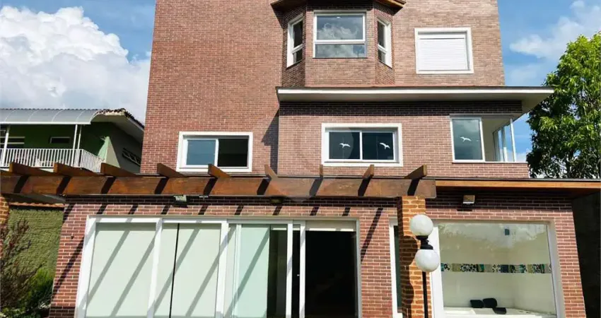 Casa à venda com 4 quartos, sendo 1 suíte,  em jardim dos estados, poços de caldas - mg