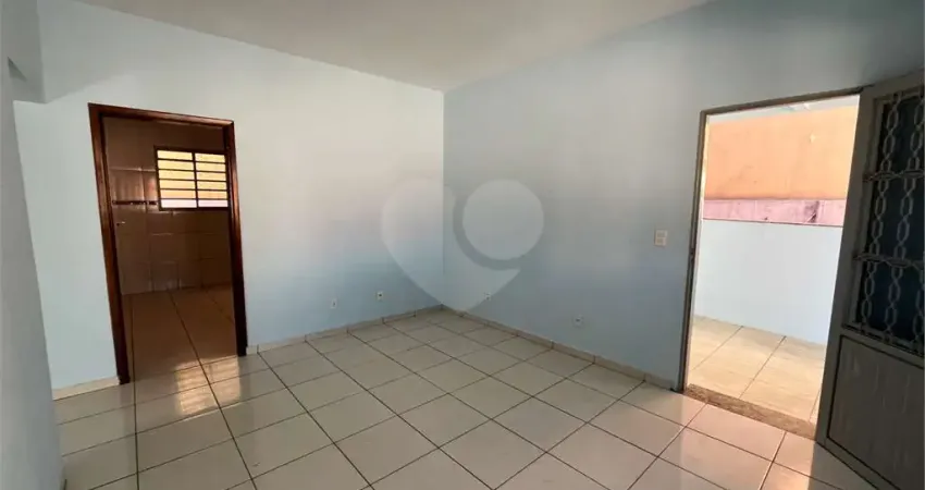 Casa à venda com 2 quartos, sendo 1 suíte, em jardim cascatinha, poços de caldas - mg