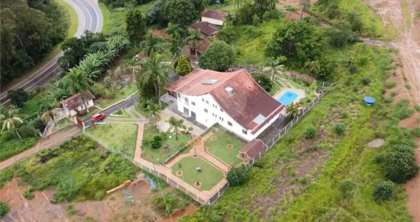 Chácara à venda com 4 suítes,  em morada dos pássaros, poços de caldas - mg