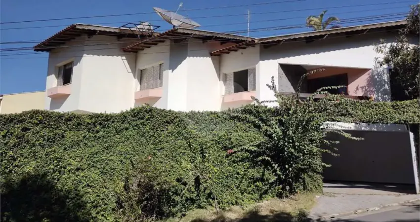 Casa para alugar com 7 quartos, sendo 1 suíte,  em jardim centenário, poços de caldas - mg