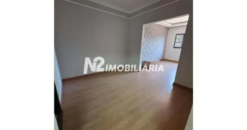 Casa com 3 quartos à venda na Rua dos Jasmins, 1, Cidade Jardim, Uberlândia