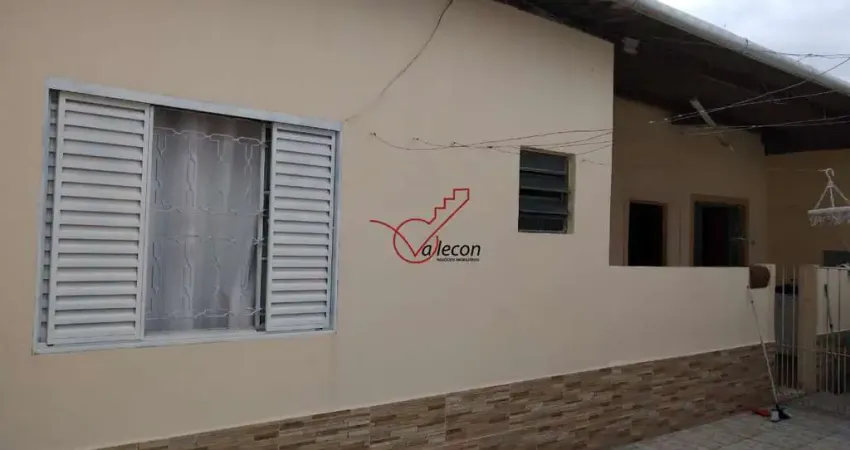 Linda casa - 360m² por R$ 430.000 - Jardim Imperial/ SJcampos