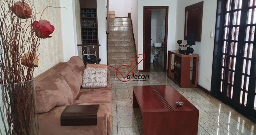 Casa á Venda em Pindamonhangaba/SP.