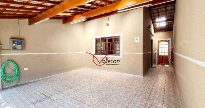 Casa á Venda com 3 dormitórios sendo 1 suíte no Bosque dos Ipês em São José dos
