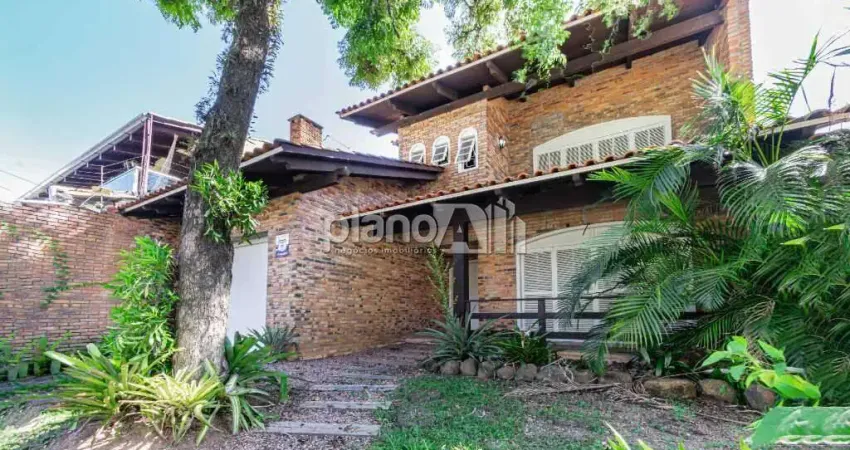 Casa Comercial para aluguel, com 227,22m², 4 quartos 1 suíte - Centro - Gravataí / RS por R$ 8.000,00