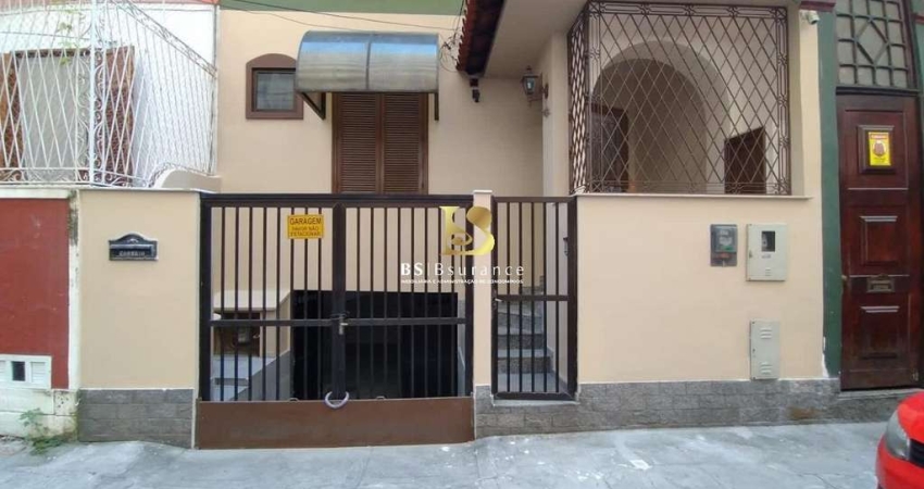 Casa com 2 quartos à venda na Rua Silva Castro, 43, Copacabana, Rio de Janeiro