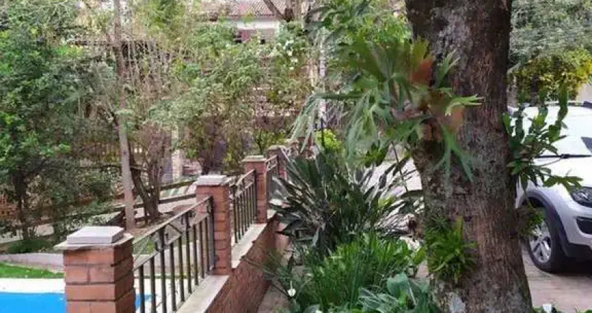 Casa com 6 dormitórios, 1000 m² - venda por R$ 1.000.000,00 ou aluguel por R$ 7.600,00/mês - Sape - Niterói/RJ