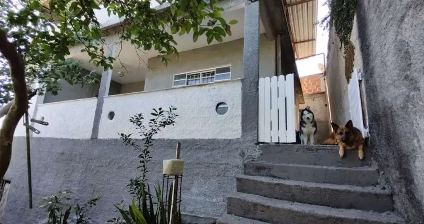 Casa com 2 quartos à venda na Rua Expedicionário Carlos Coco, 256, Alcântara, São Gonçalo