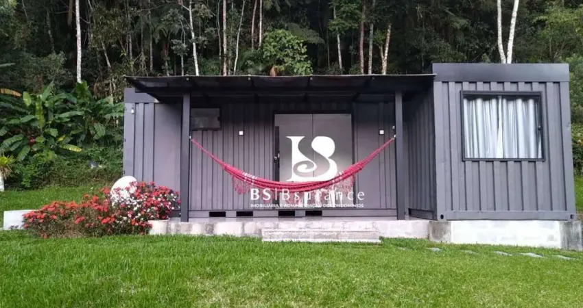 Casa contêiner com 2 dormitórios à venda, 45 m² por r$ 320.000 - debossan - nova friburgo/rj