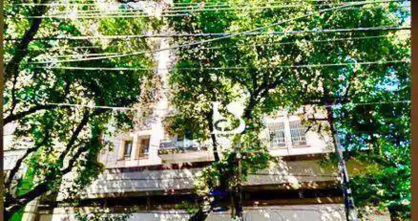 Bs Imobiliária vende esse Excelente apt com 2 qtos, 2 bh e muito bem LOCALIZADO.