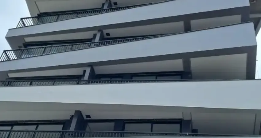 Lindo apartamento em torres perto da lagoa do violão, da praia da cal e guarita