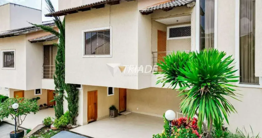 Sobrado alto padrão no condomínio ilha de santorini | 3 suítes, fundo mata e lazer completo