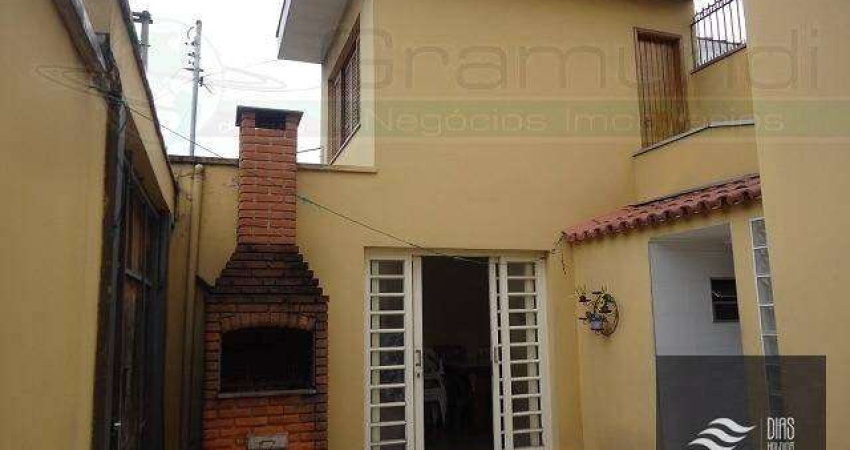 REF: SO0313 Sobrado de 200m² com 4 dorm 1 suite  3 vagas  próx. ao Metro Sacomã!