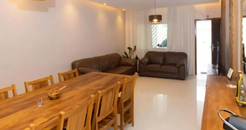 Atraente casa para venda em Parada Inglesa com 3 quartos, sendo 3 suítes , 135m²