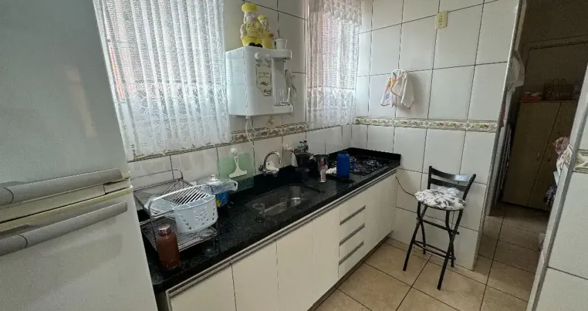 Apartamento com 2 quartos à venda na Rua Clézio Migueleto, 525, Presidente Roosevelt, Uberlândia