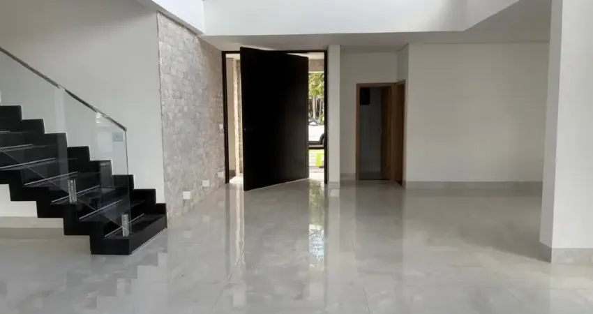 Casa em condomínio fechado com 4 quartos à venda na Avenida dos Vinhedos, Morada da Colina, Uberlândia