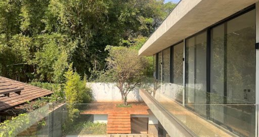 Casa em condomínio fechado com 3 quartos à venda na Rua da Carioca, Morada da Colina, Uberlândia