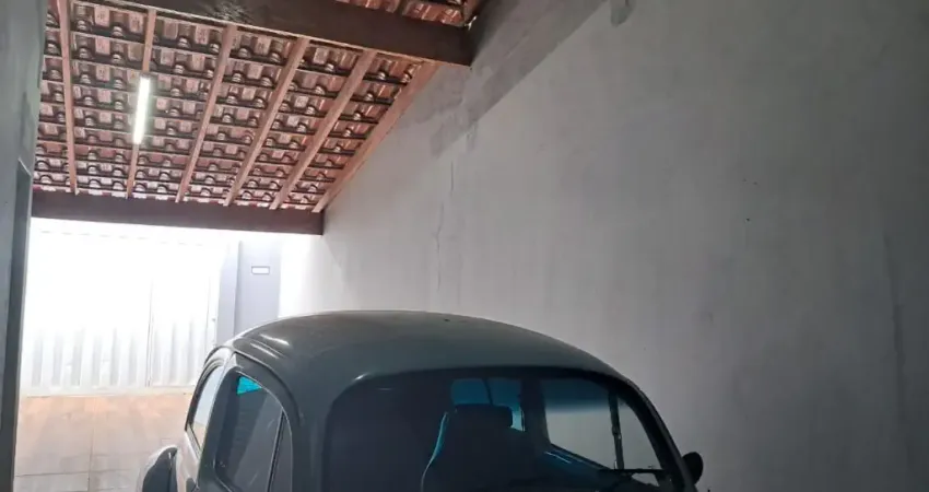 Casa com 2 quartos à venda na Rua Joseph Smith, Parque das Laranjeiras, Uberlândia