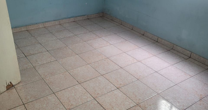 Casa com 3 quartos à venda na Rua Congresso, Parque das Laranjeiras, Uberlândia
