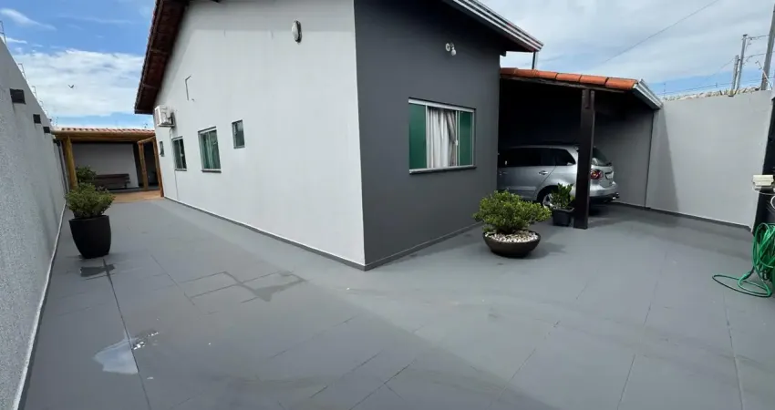 Apartamento com 3 quartos à venda na Rua Salesiano, Parque das Laranjeiras, Uberlândia