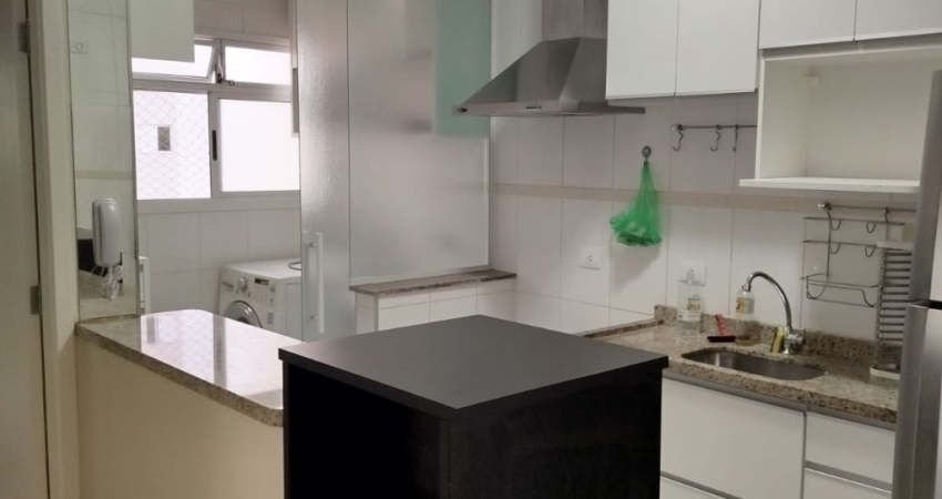 Ótimo apartamento mobiliado para locação na praça do Habibis