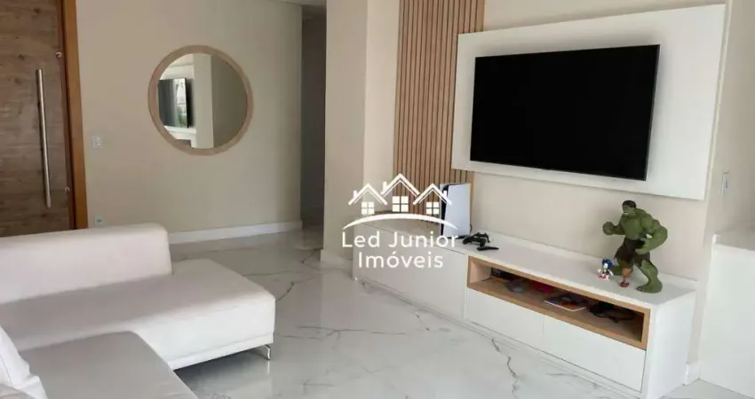 Sobrado com 3 dormitórios à venda, 220 m² por R$ 980.000,00 - Vila Nova Socorro - Mogi das Cruzes/SP