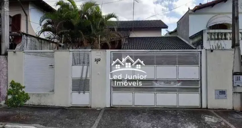 Casa com 3 dormitórios à venda, 180 m² por R$ 890.000,00 - Jardim Realce - Suzano/SP