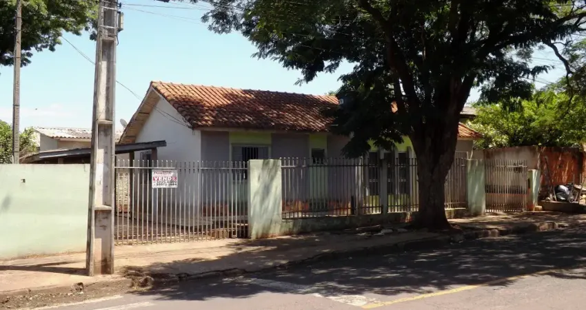 Vende-se casa esquina. av. henrique augusto da silva parque são pedro