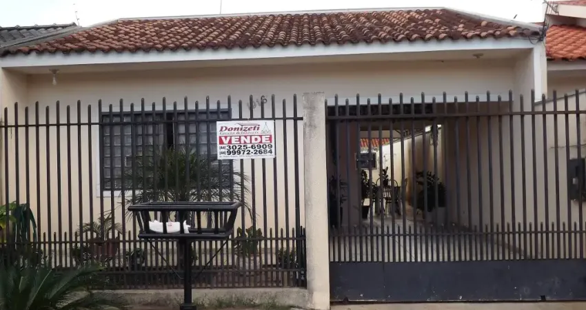 Vende-se casa parque residencial tuiuti prox. Av. Franklin delano resevelt