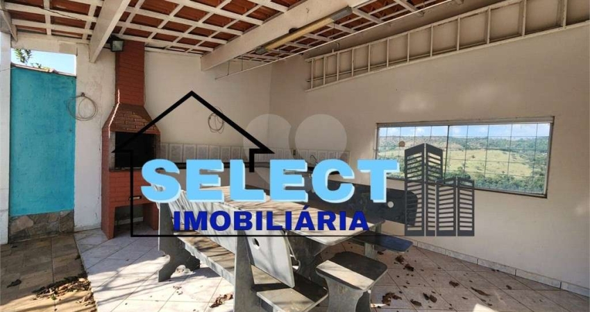 Casa de Luxo no Loteamento Residencial Ana Carolina Valinhos-SP: 4 Suítes, 5 Banheiros, 4 Vagas, 250m². Imperdível!