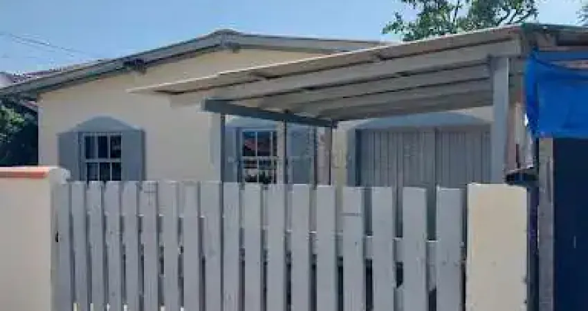 Casa com 3 quartos à venda na Avenida Hercílio Luz, Universitário, Tijucas