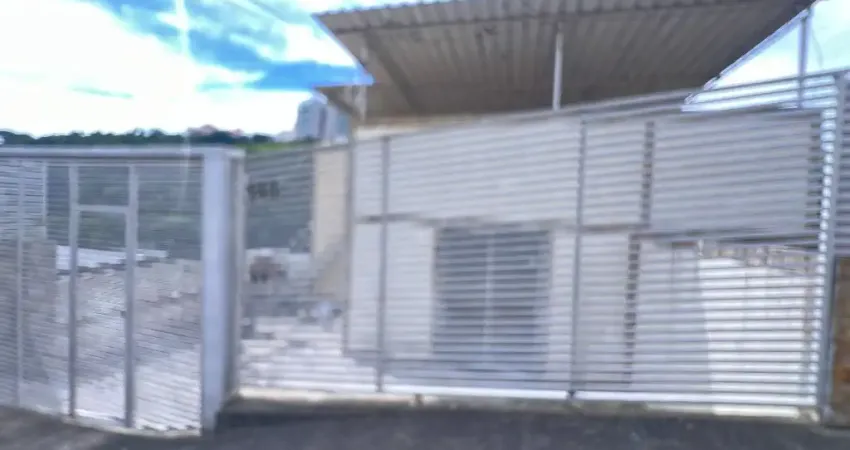 Casa com 2 quartos à venda na Rua Humberto Berzoini, 320, Santa Luzia, Juiz de Fora