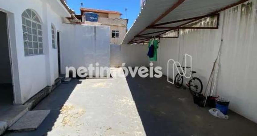 Casa com 2 quartos para alugar em Calafate, Belo Horizonte 