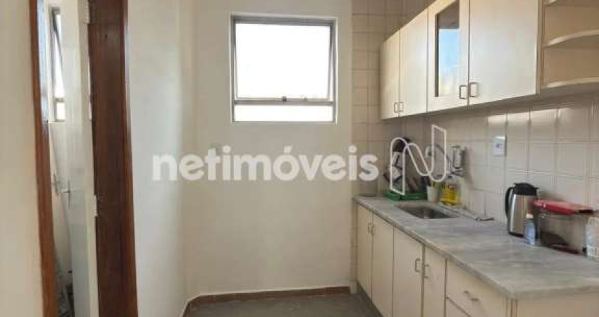 Apartamento com 3 quartos para alugar no Carlos Prates, Belo Horizonte 
