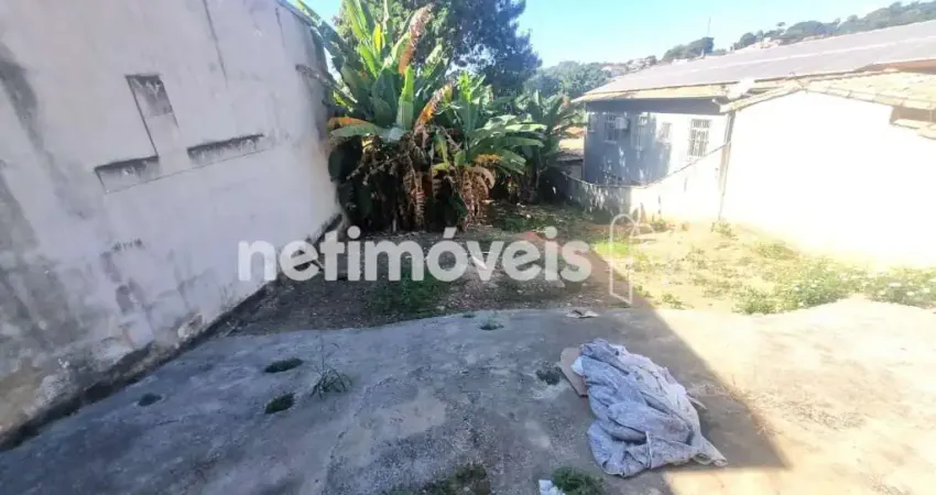 Terreno à venda na Rua Humberto Rosa Teixeira, Santa Amélia, Belo Horizonte