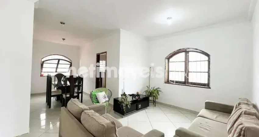 Casa com 6 quartos à venda na Rua Biquinhas, Betânia, Belo Horizonte