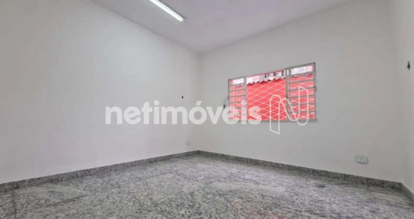 Casa comercial com 3 salas para alugar na Rua Viamão, Grajaú, Belo Horizonte