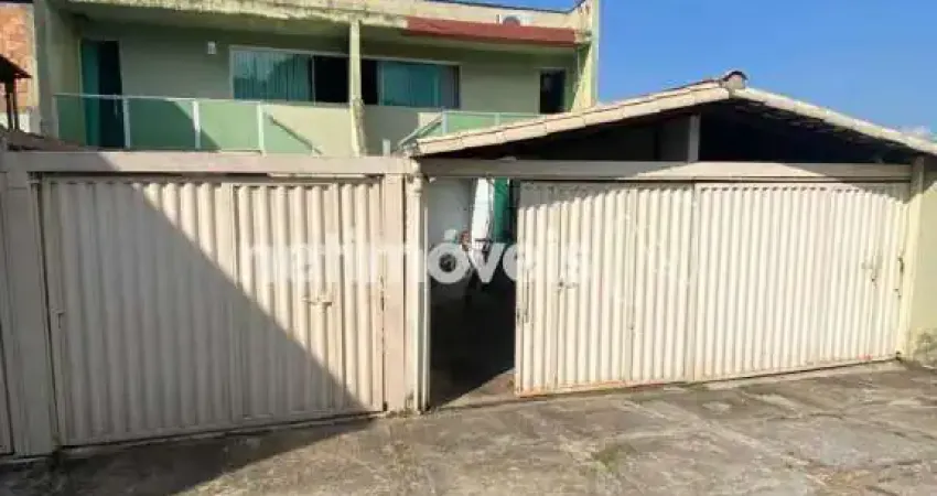 Casa com 2 quartos à venda no Laranjeiras, Betim